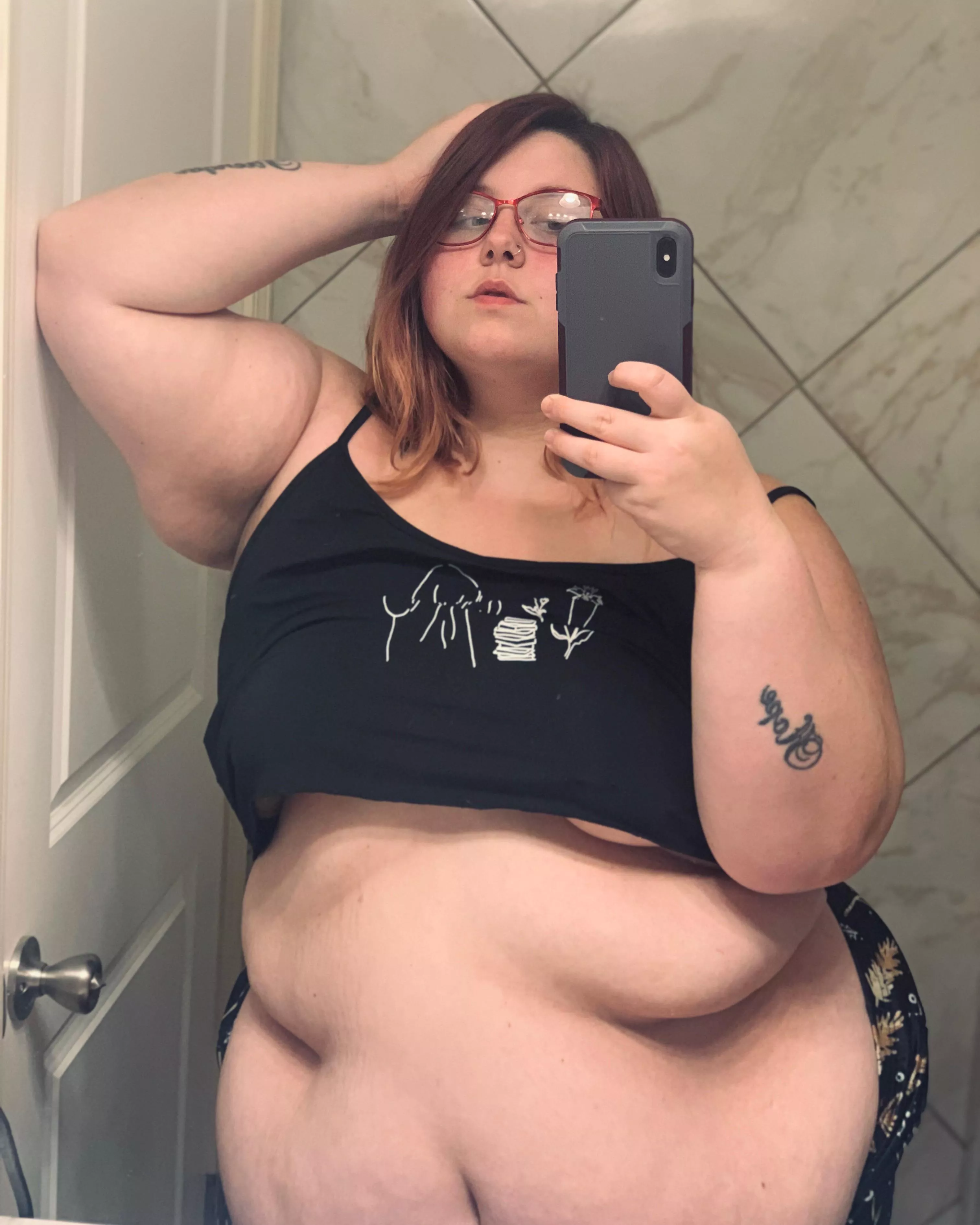 Belly is so soft 😝