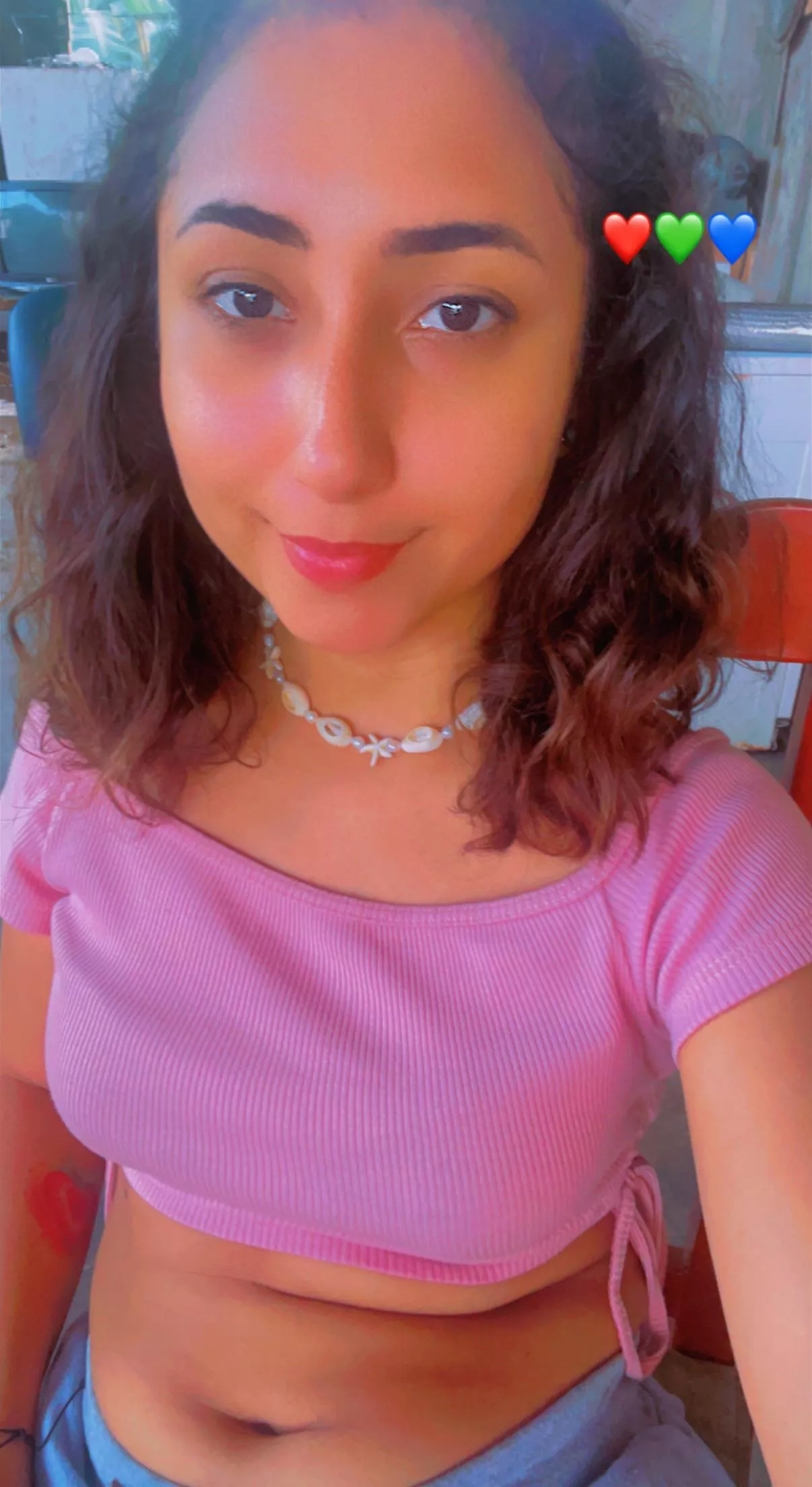 Belly lovers? How does this image of my growing belly makes u feel? Can anyone help me to get more food hehe