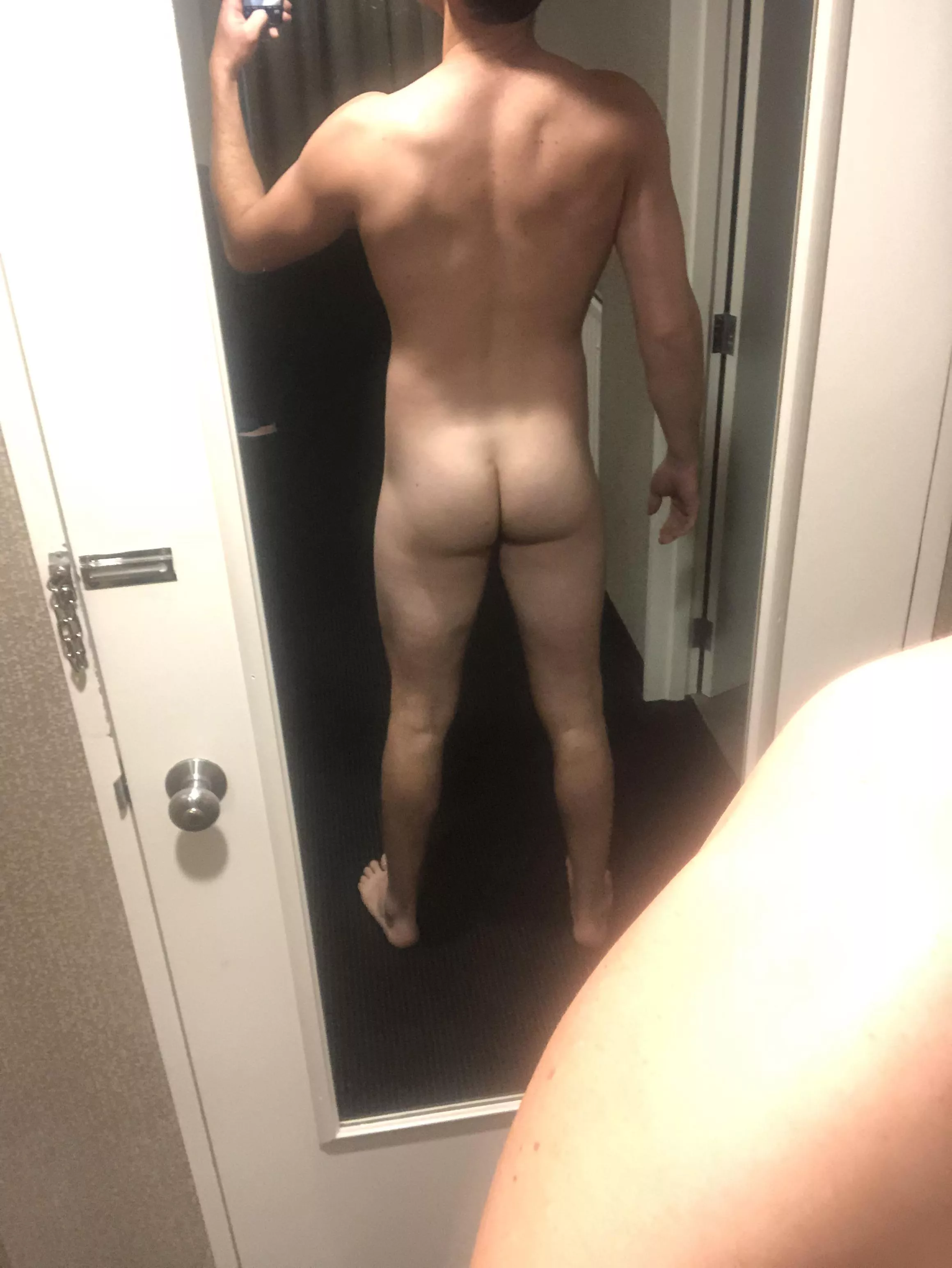 Best comment gets a DM 🙈 24