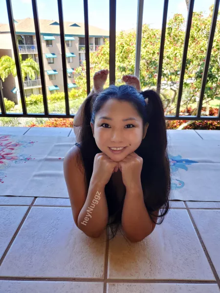 Bet you can't last 30 seconds with me :P Am I right?