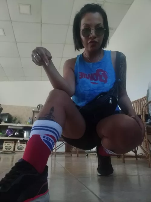 Betas line up under my feet to implore me to step on their balls š„° and it can't make me so happy to ignore them completely.