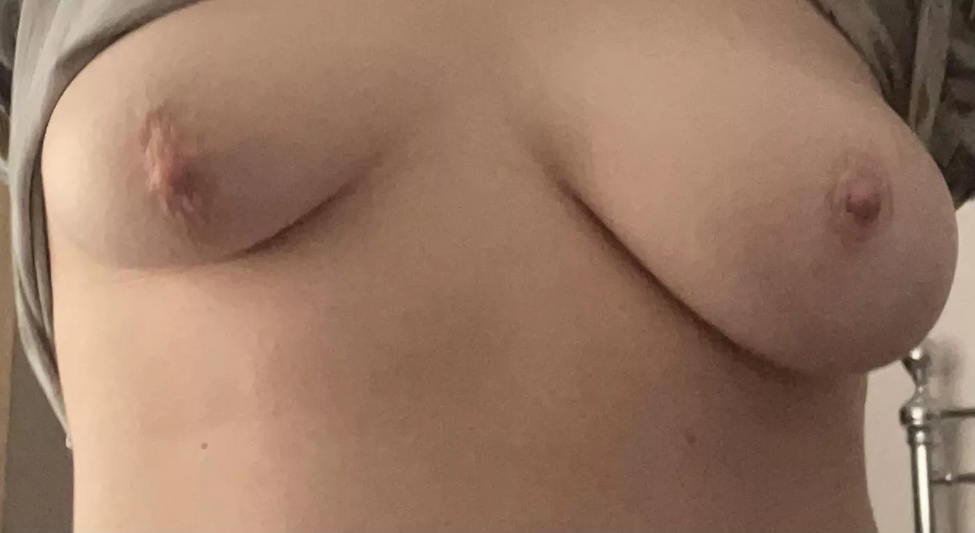 Big difference, they suck - 31f, 165lb, 5’2 mamma