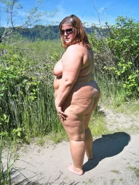 Big gals just don't need clothes