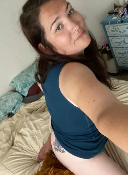 Big stuff, youโre cumming with me!