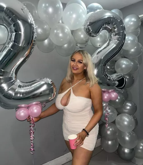 Birthday boobs