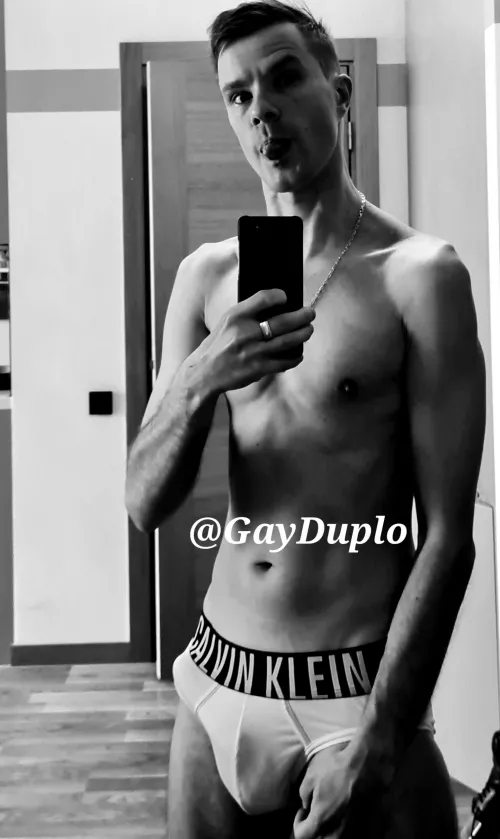 Black and white is sexy ๐
