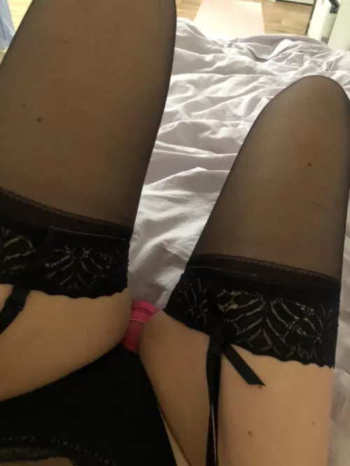 Black nylon stockings, pink dildo 💗 [f]