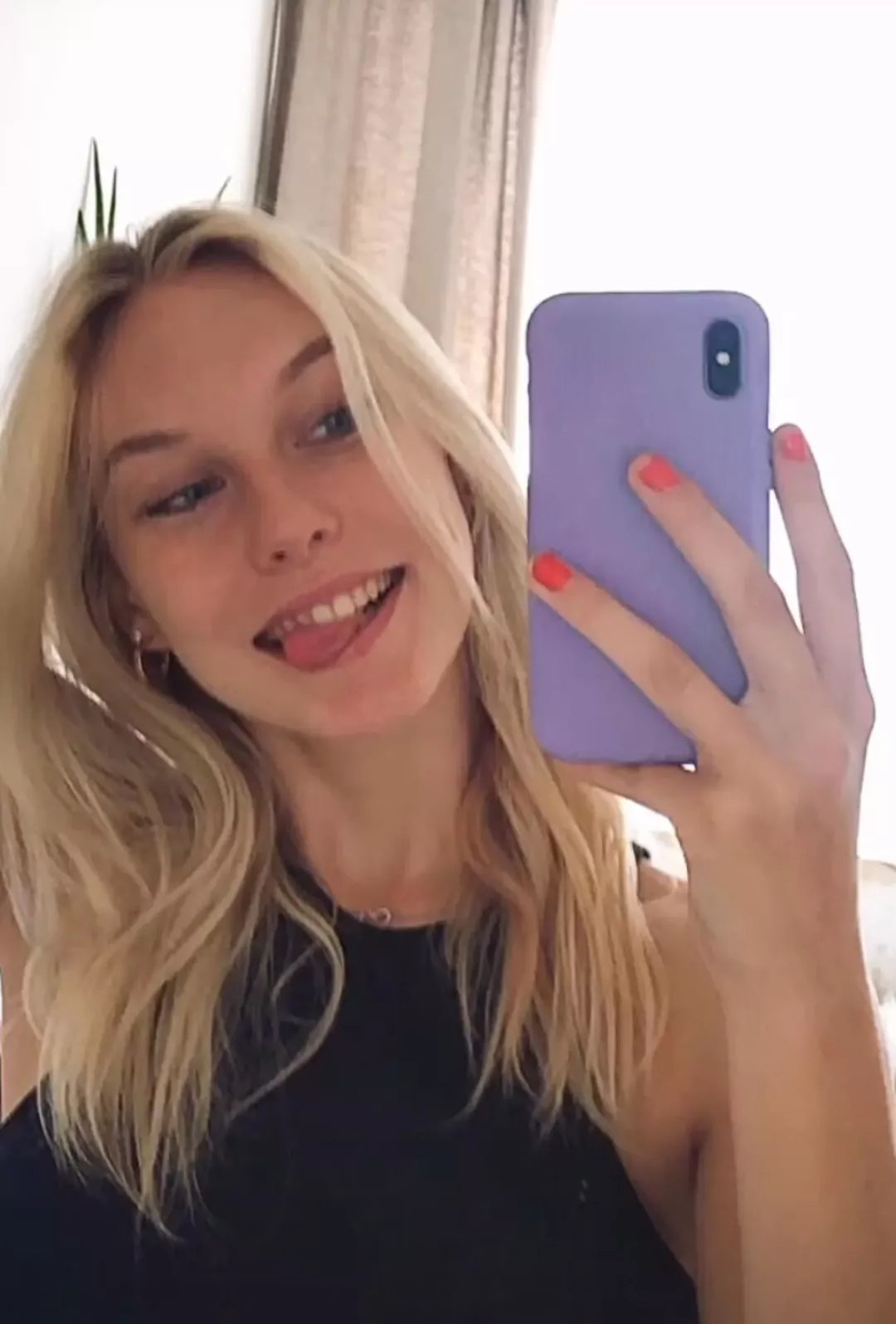 Blonde and lilac (IRTR)