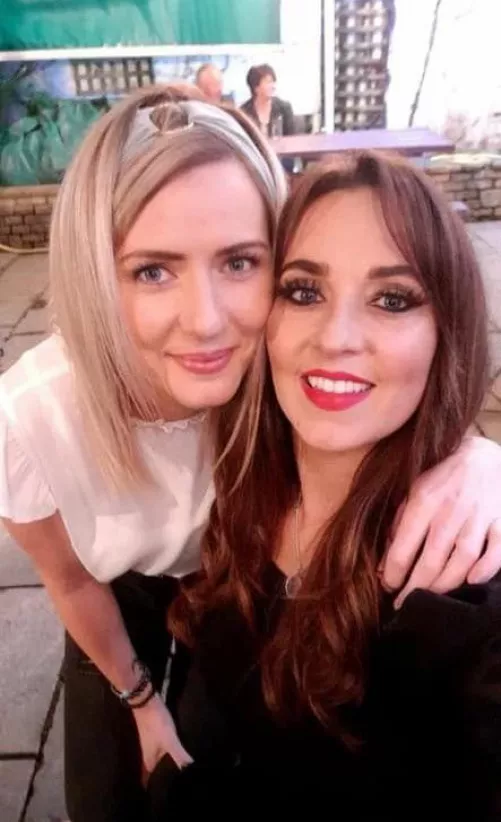 Blonde or brunette