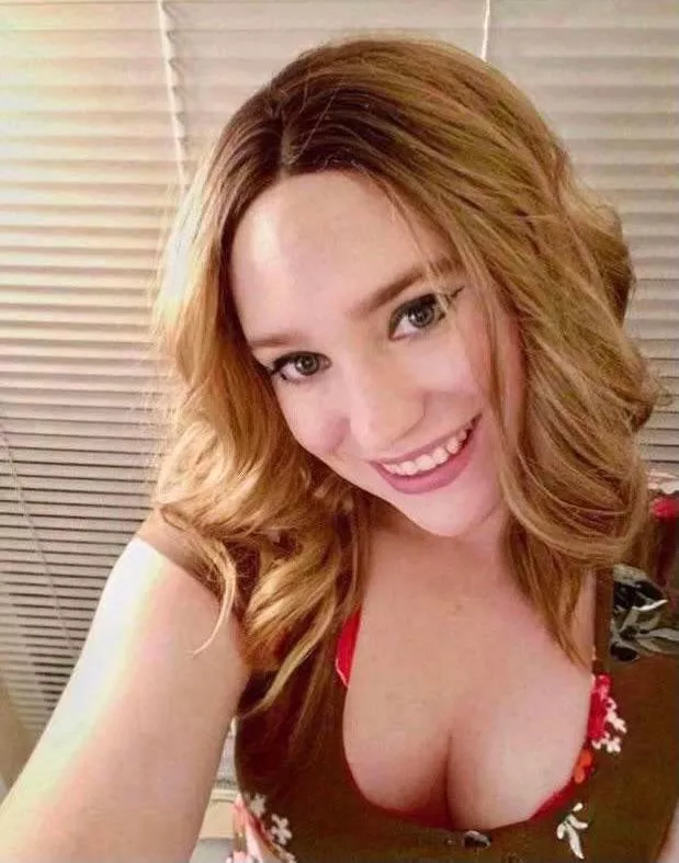 Boobs looking real good here