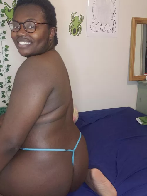 Booty & smiles