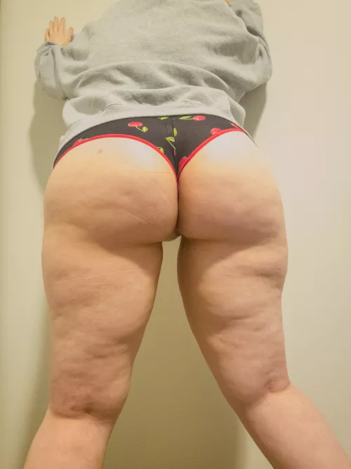 Booty with a cherry in top?
