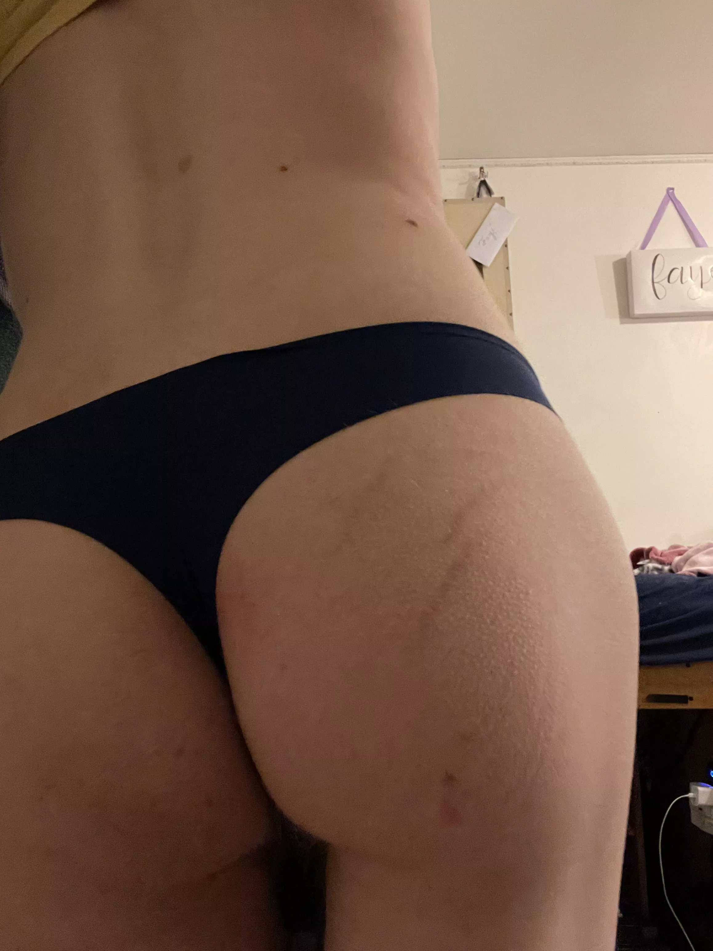Bought my first thong. What would you do to me in it 😈