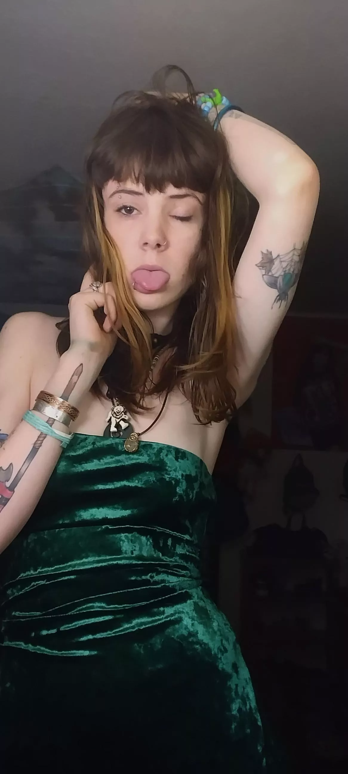 Bow down and Worship 👑 [selling]