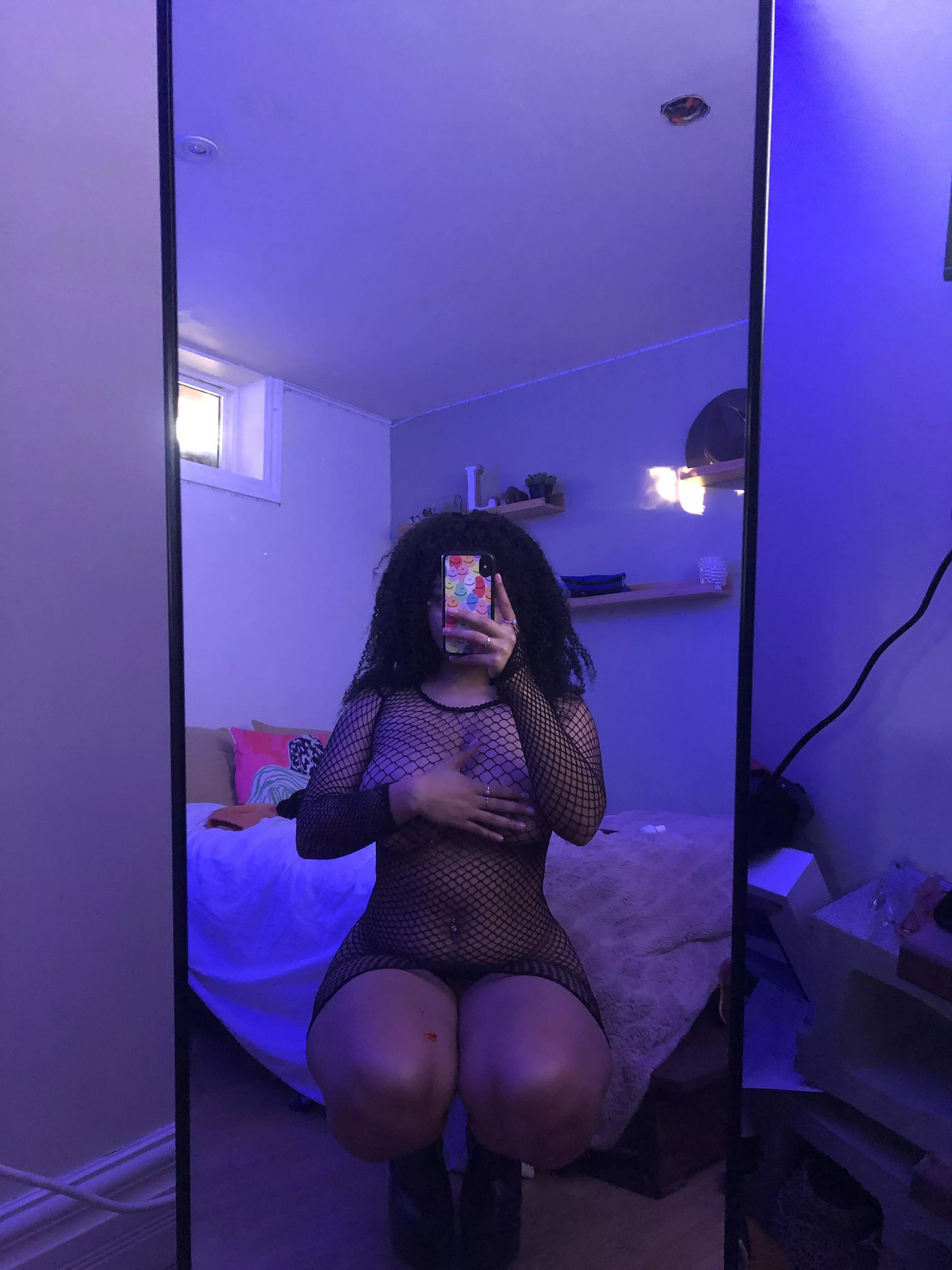 Bow down to your mistress.