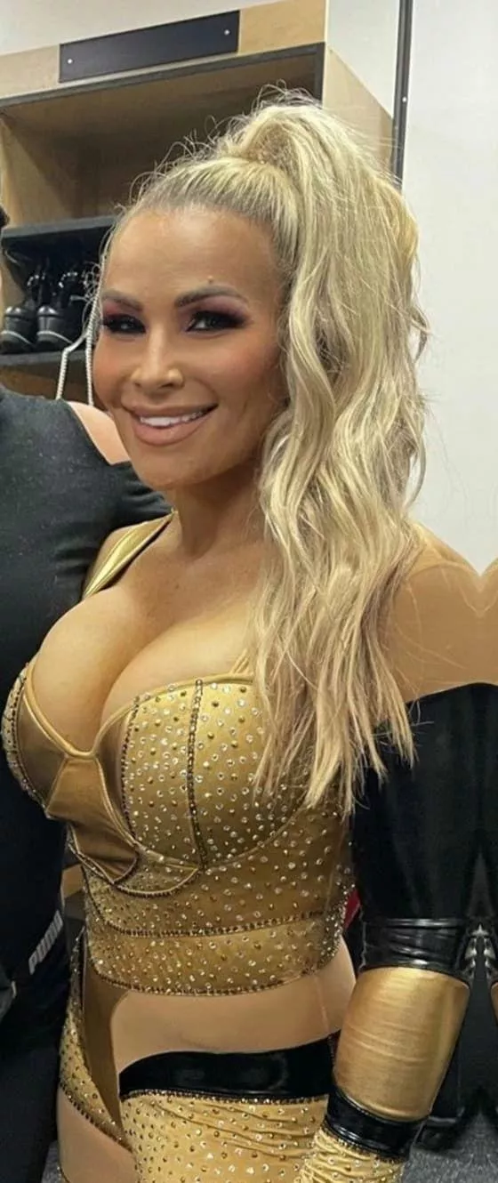 Bra buster natalya 😍