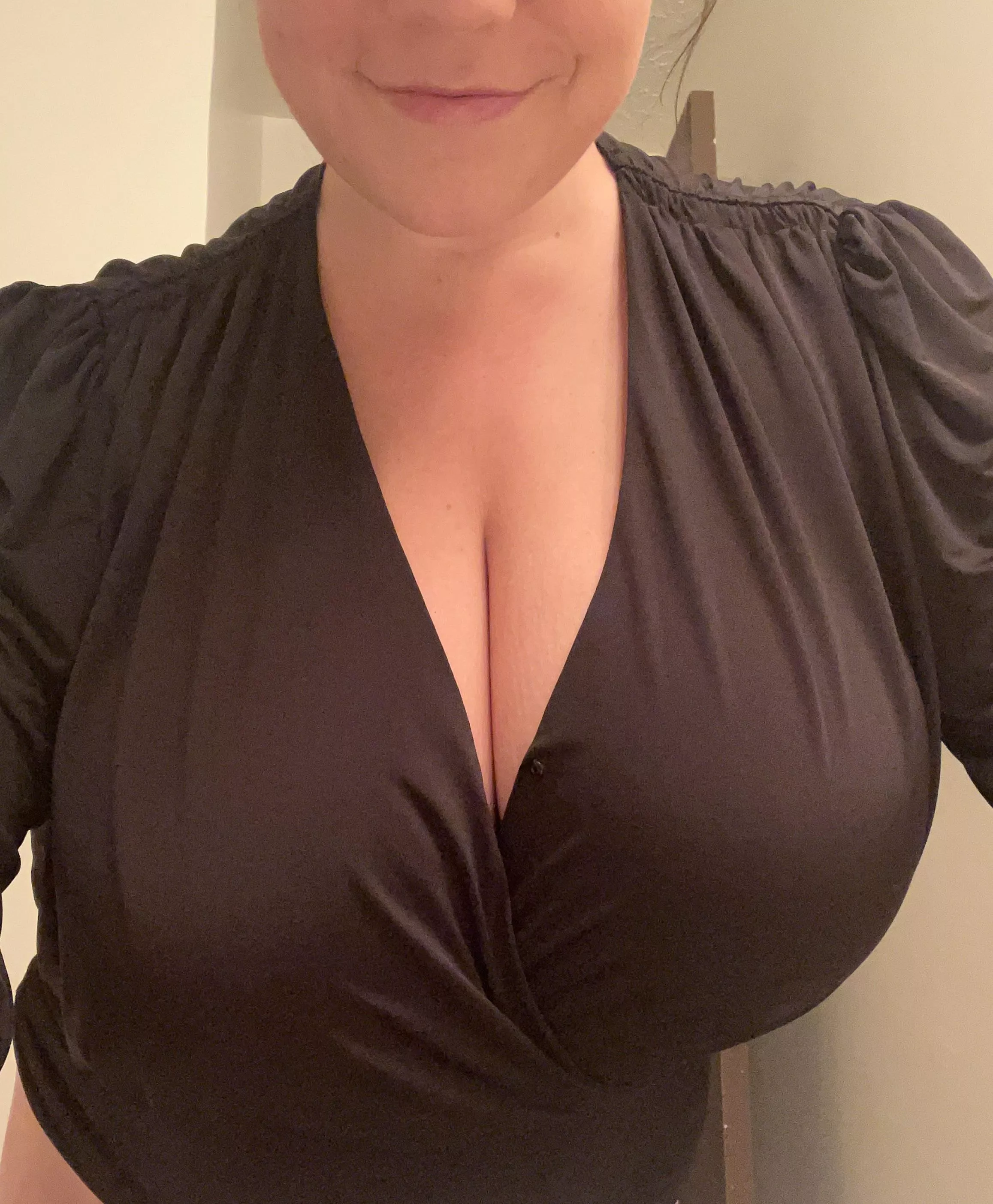 Braless cleavage 😉