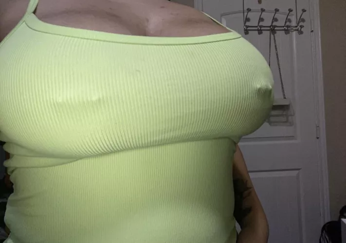 Braless is the best way to go !😌