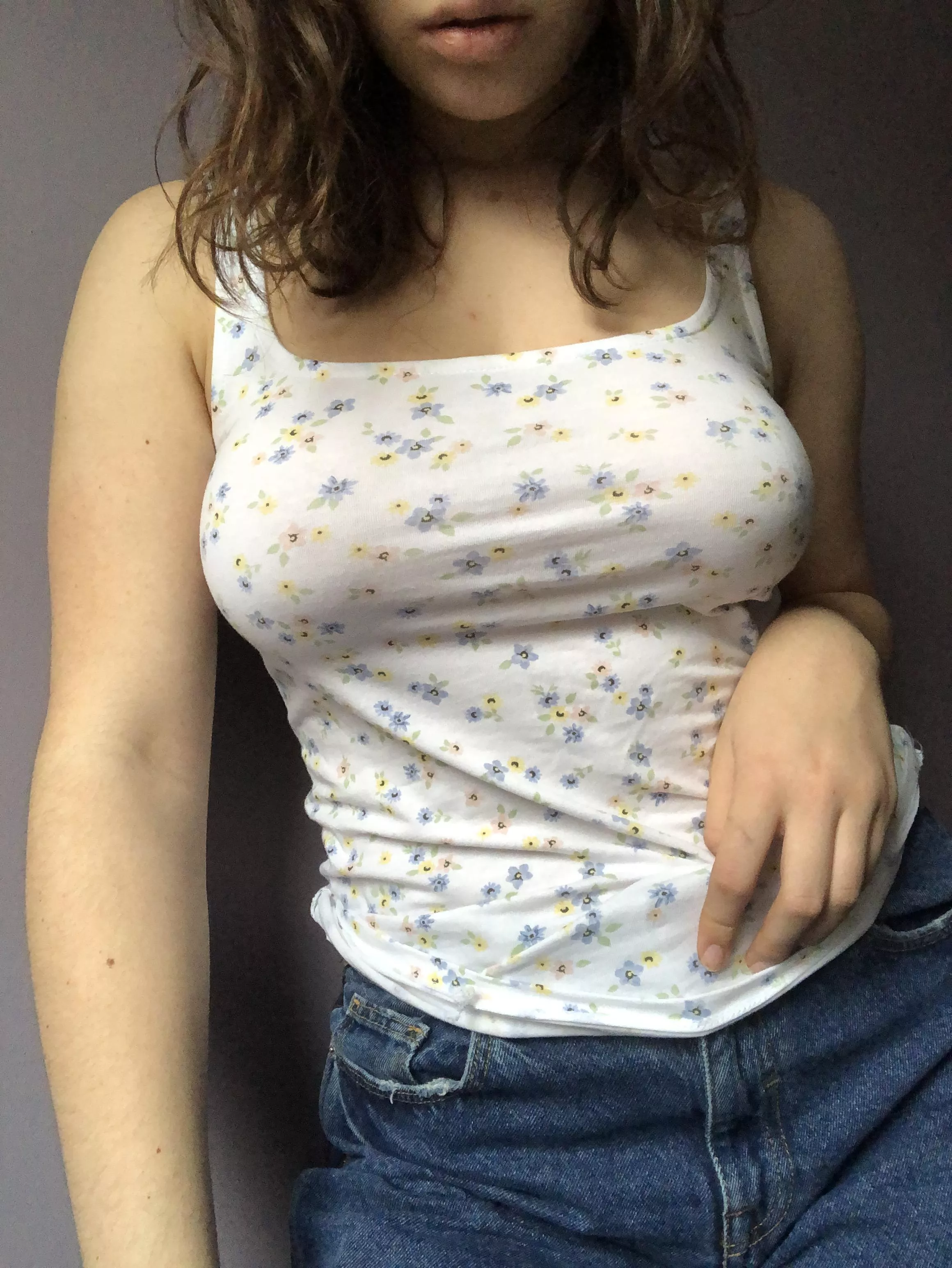 braless with my DD cup :p