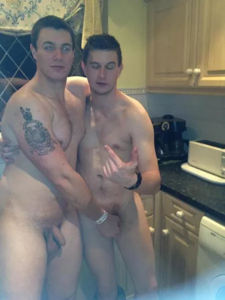 Bro Grab: Wonder If He Will Return The Favor