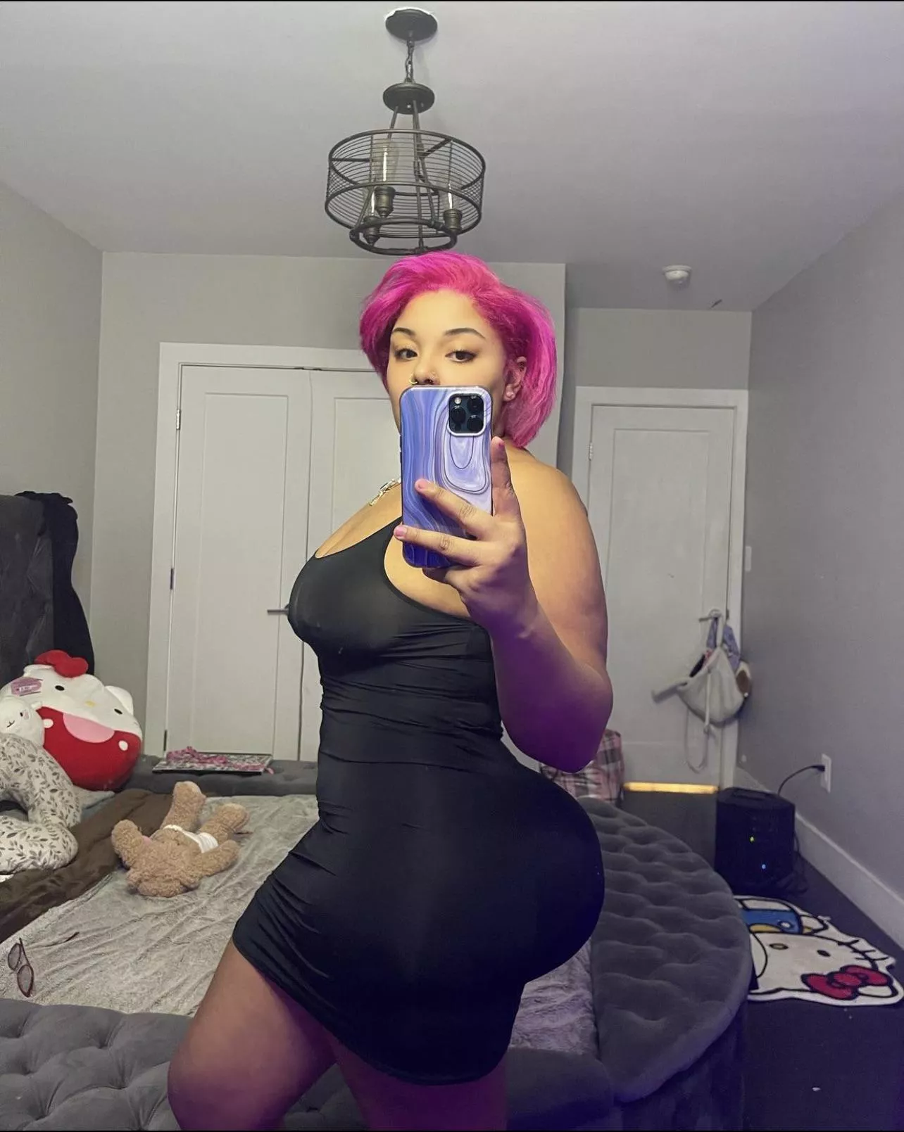 Bruh…SIDE. VIEW. KILLA!!!