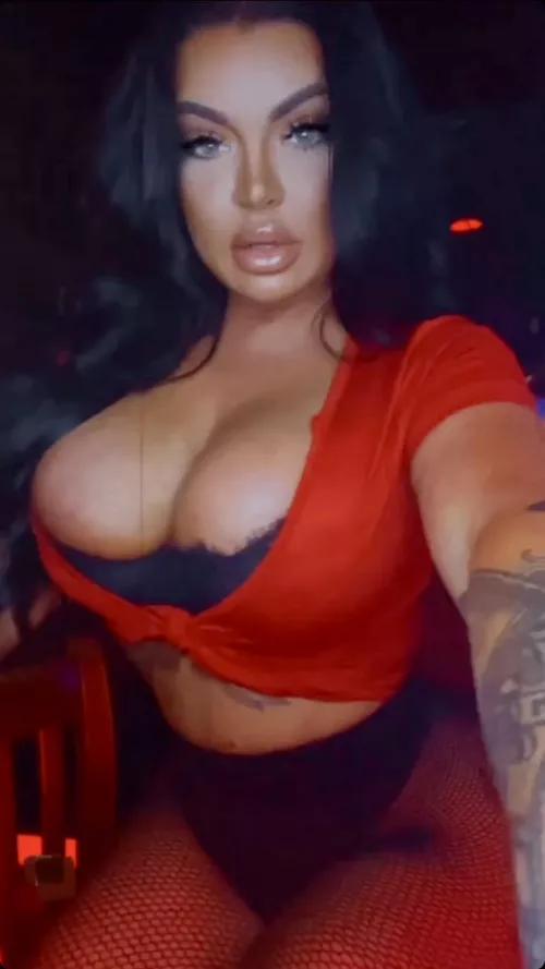 Brunette bimbo