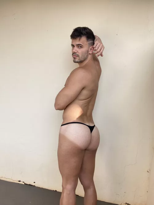 Bubble butt with a new underwear.