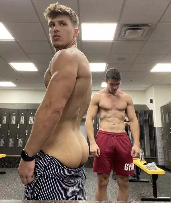 “Bud’s check themselves out - part 2” … “Bud’s check themselves out - part 2” …