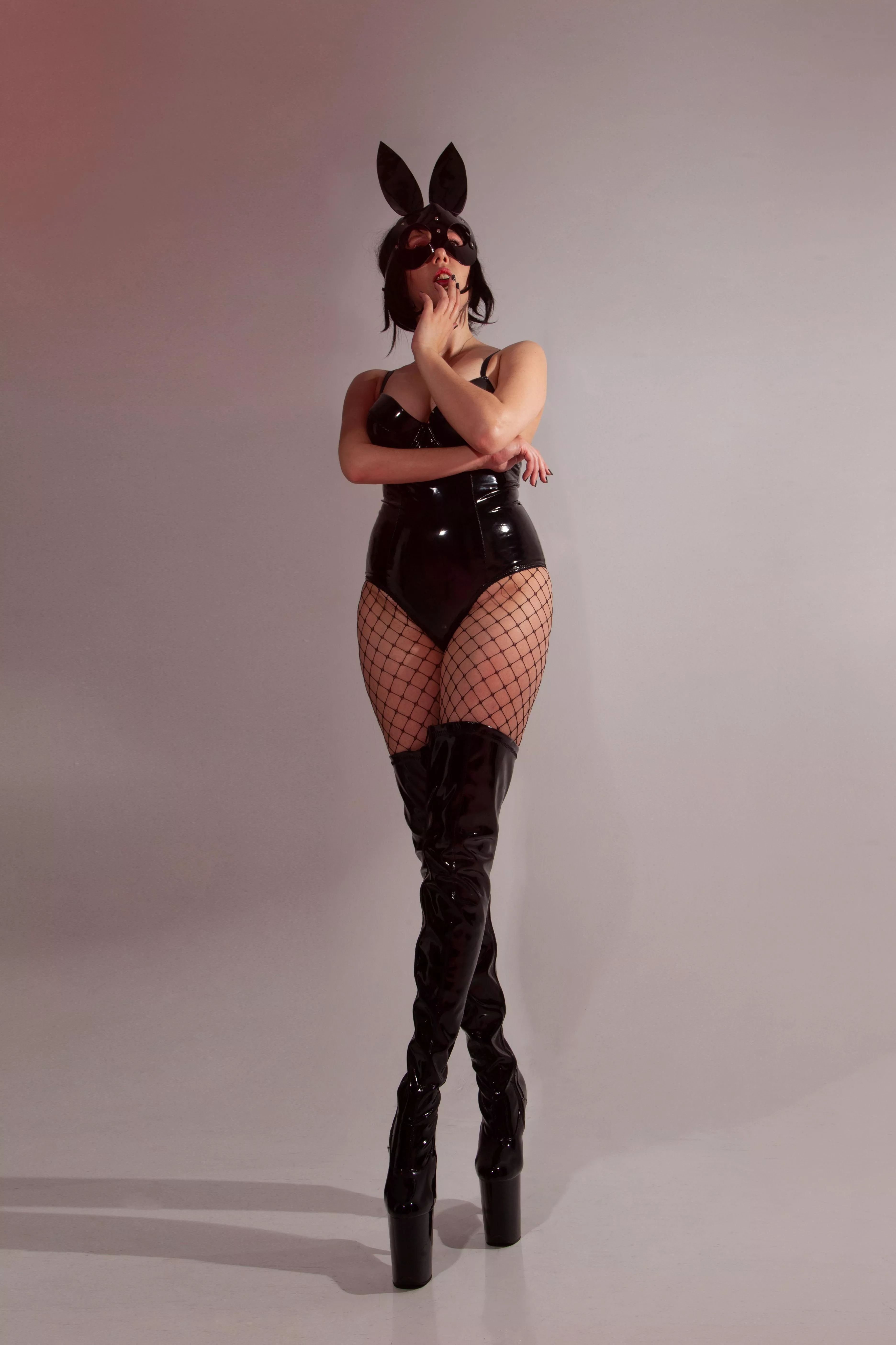 Bunny wants to play [OC]