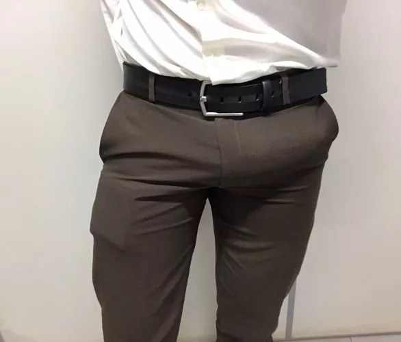 Business bulge👨‍⚖️