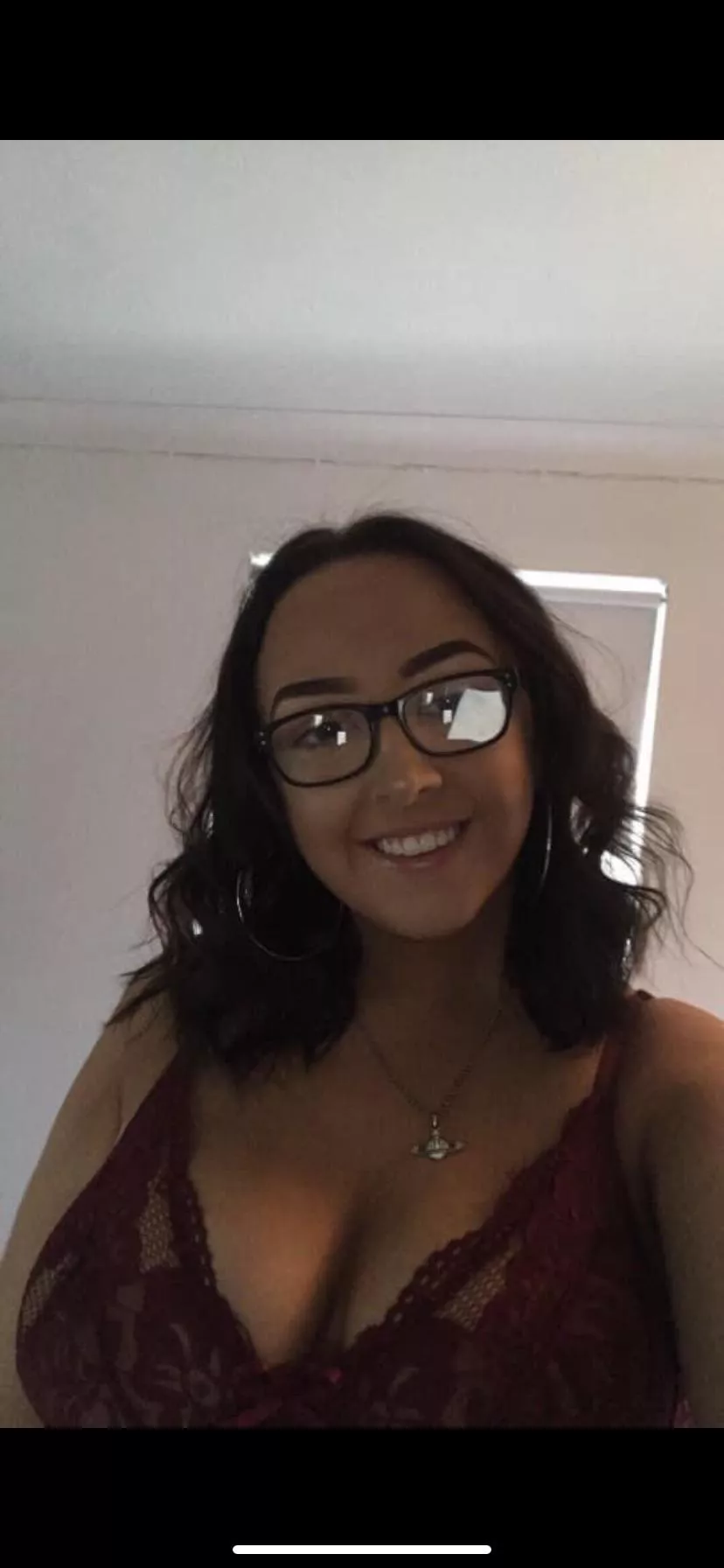 Busty from Glasgow😻