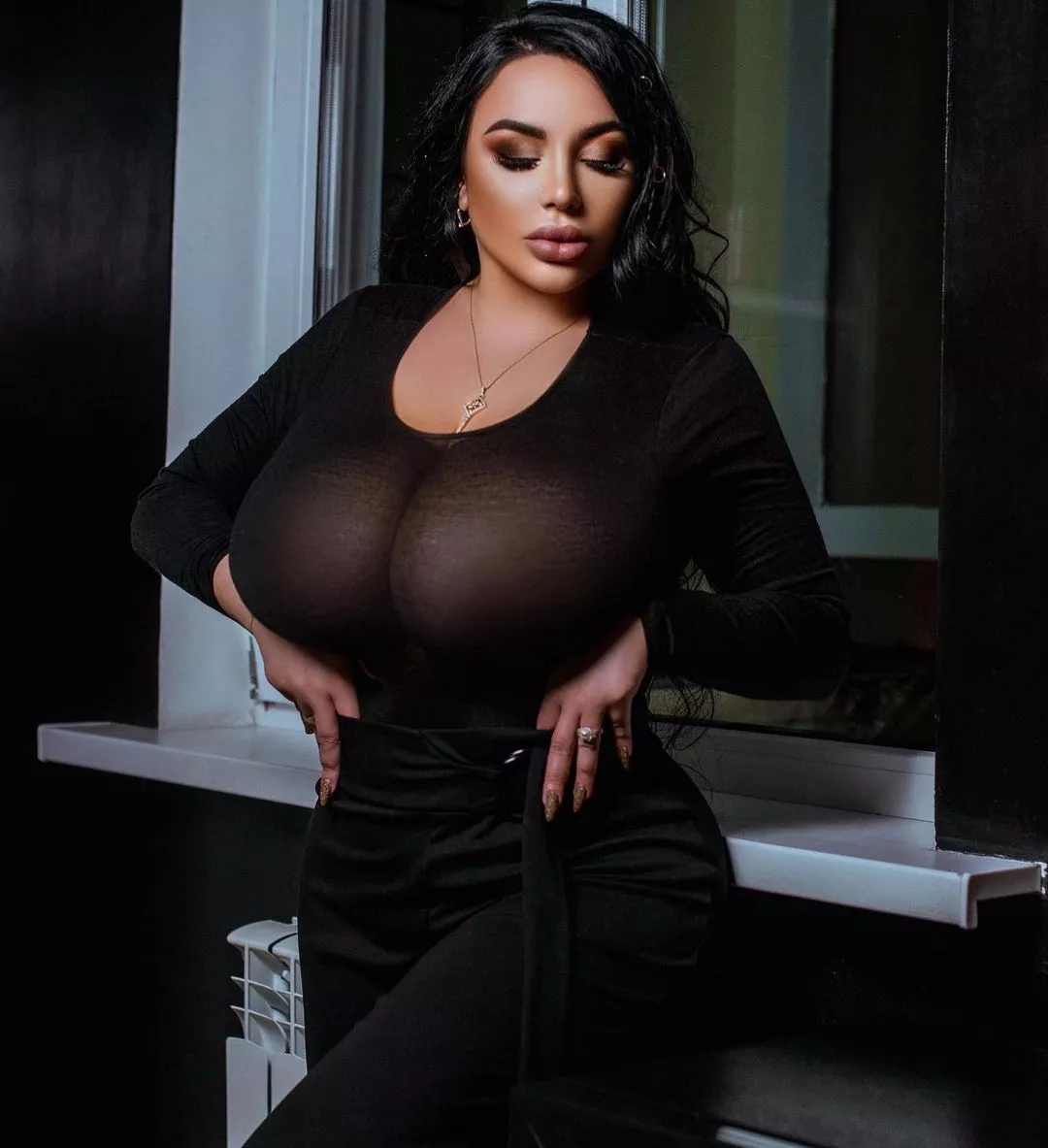 Busty