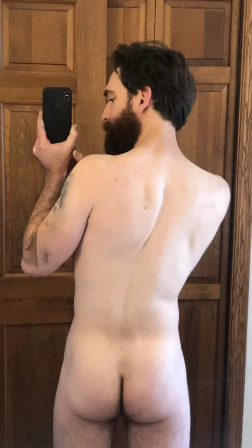 Butts are just cool. 🤷🏻♂️