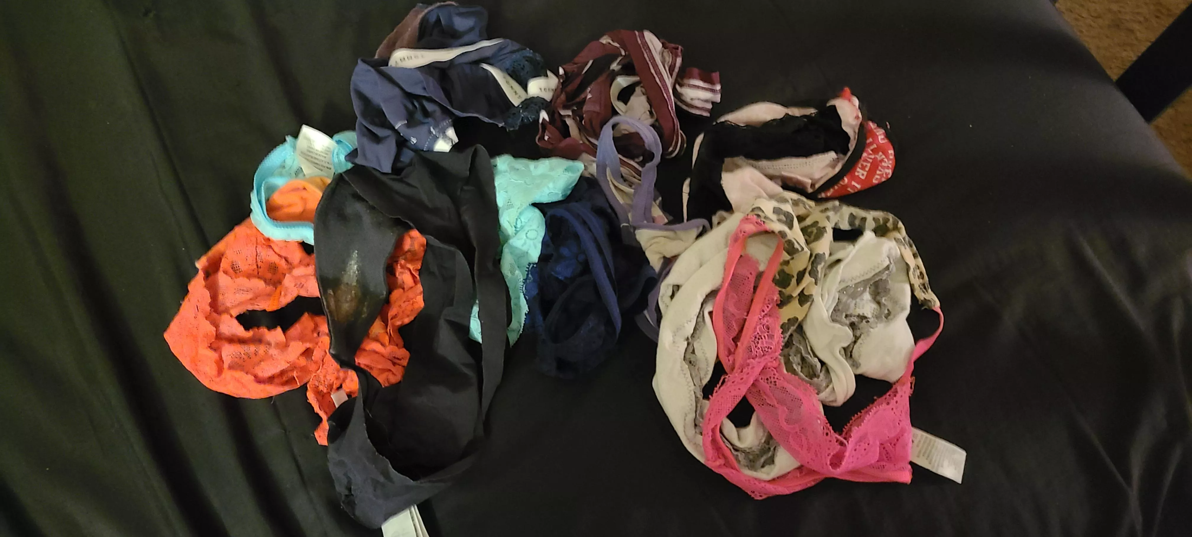 Buy my girlfriends dirty panties they smell like her pussy and pee. $15 a pair or 4 $25 21 year old petite blonde