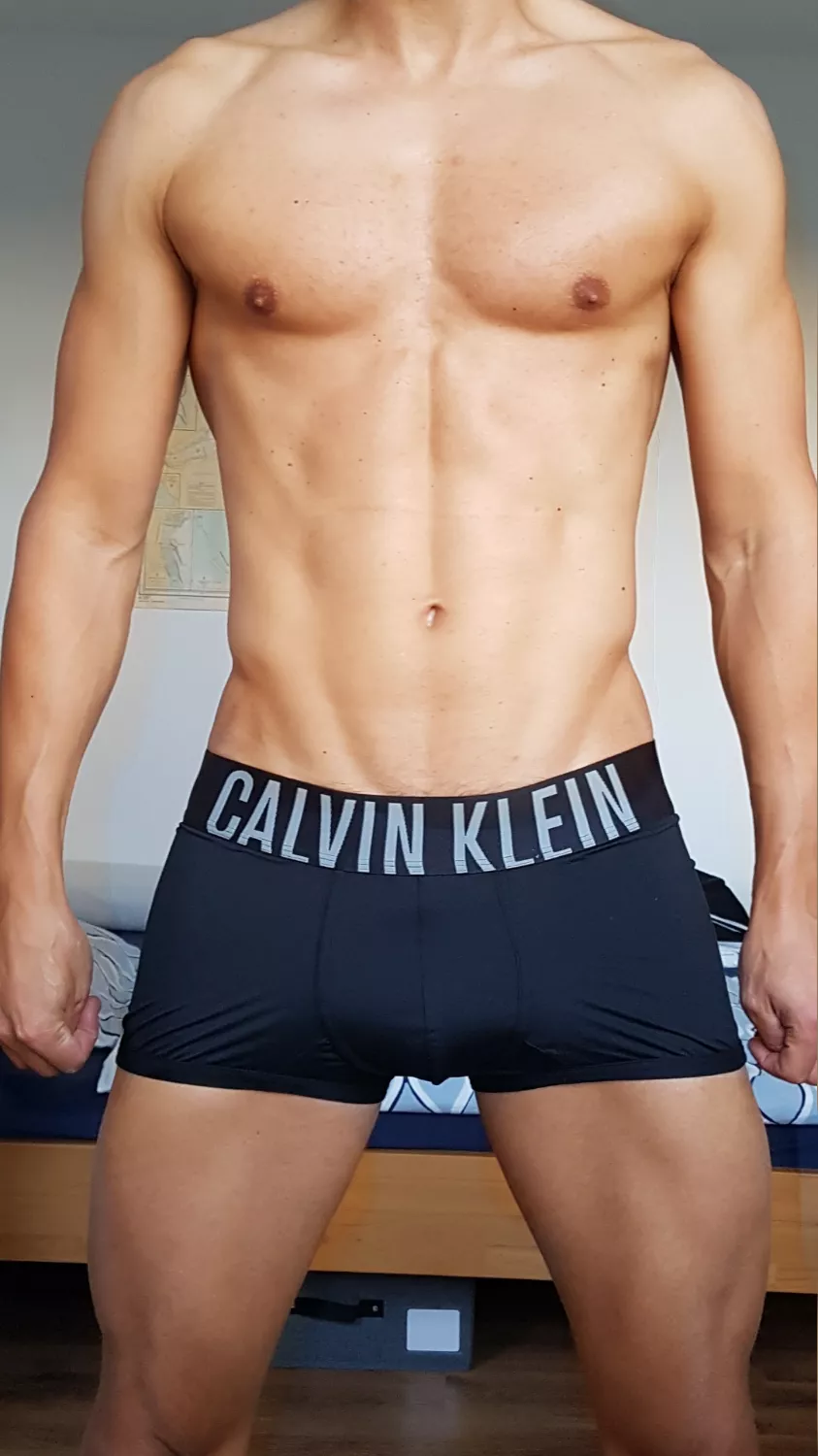 Calvin Klein Trunks - Size M Calvin Klein Trunks - Size M