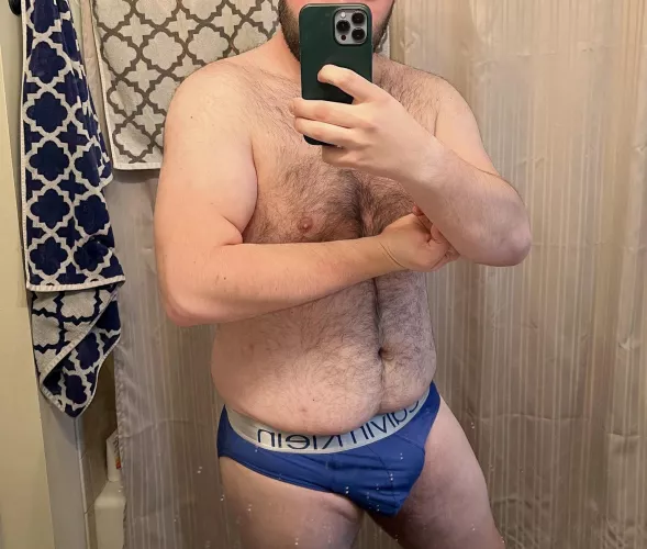 Calvin Kleinās today. (28 DC)