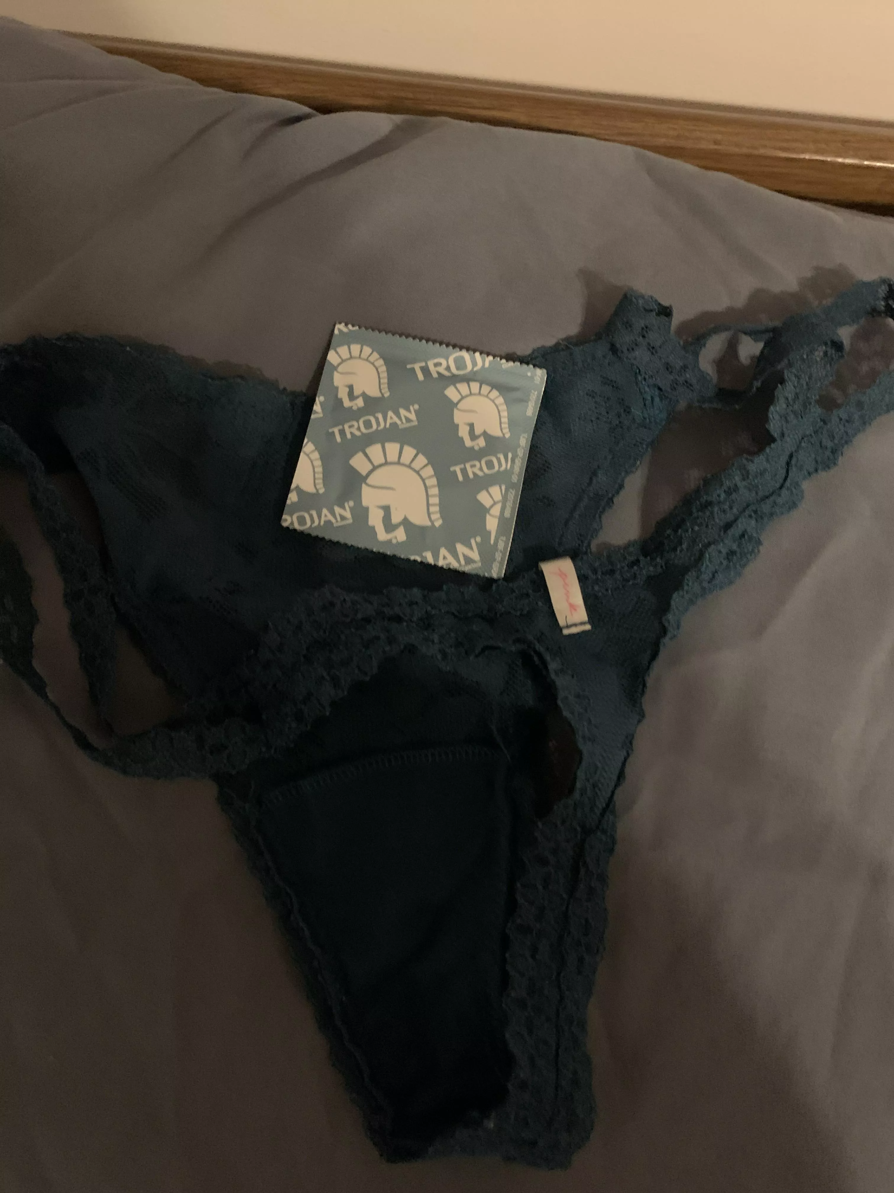Came home from work to my horny girlfriend and this (pms open) Came home from work to my horny girlfriend and this (pms open)