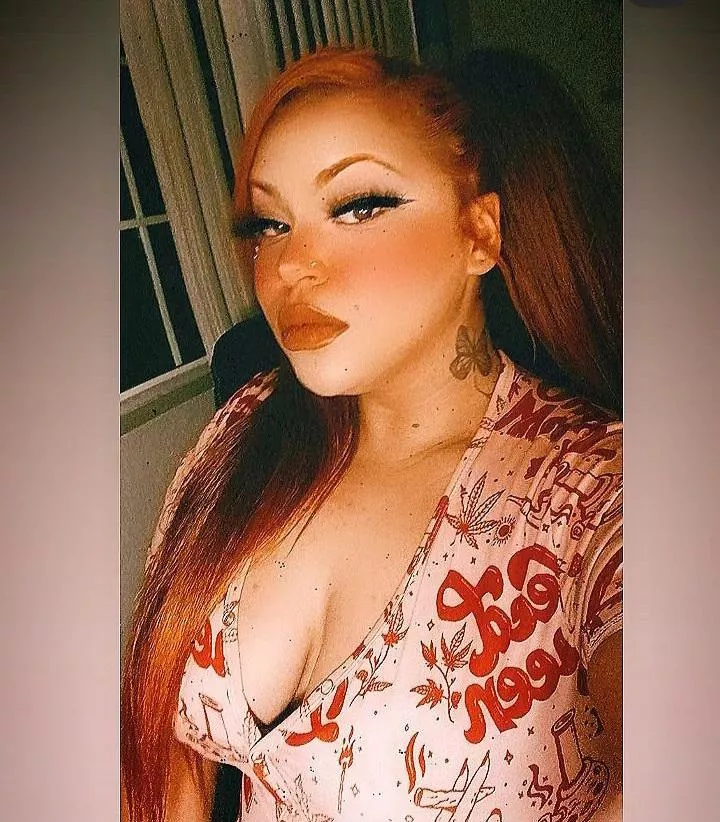 Can anyone caption my mistress