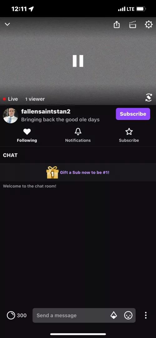 Can anyone tell me how to fix this? Buddy can hear the game but only gets this “snowy” screen. Right account is linked, logged out of everything and reset up still same issue. Streaming right off of Series X. No capture card, etc.