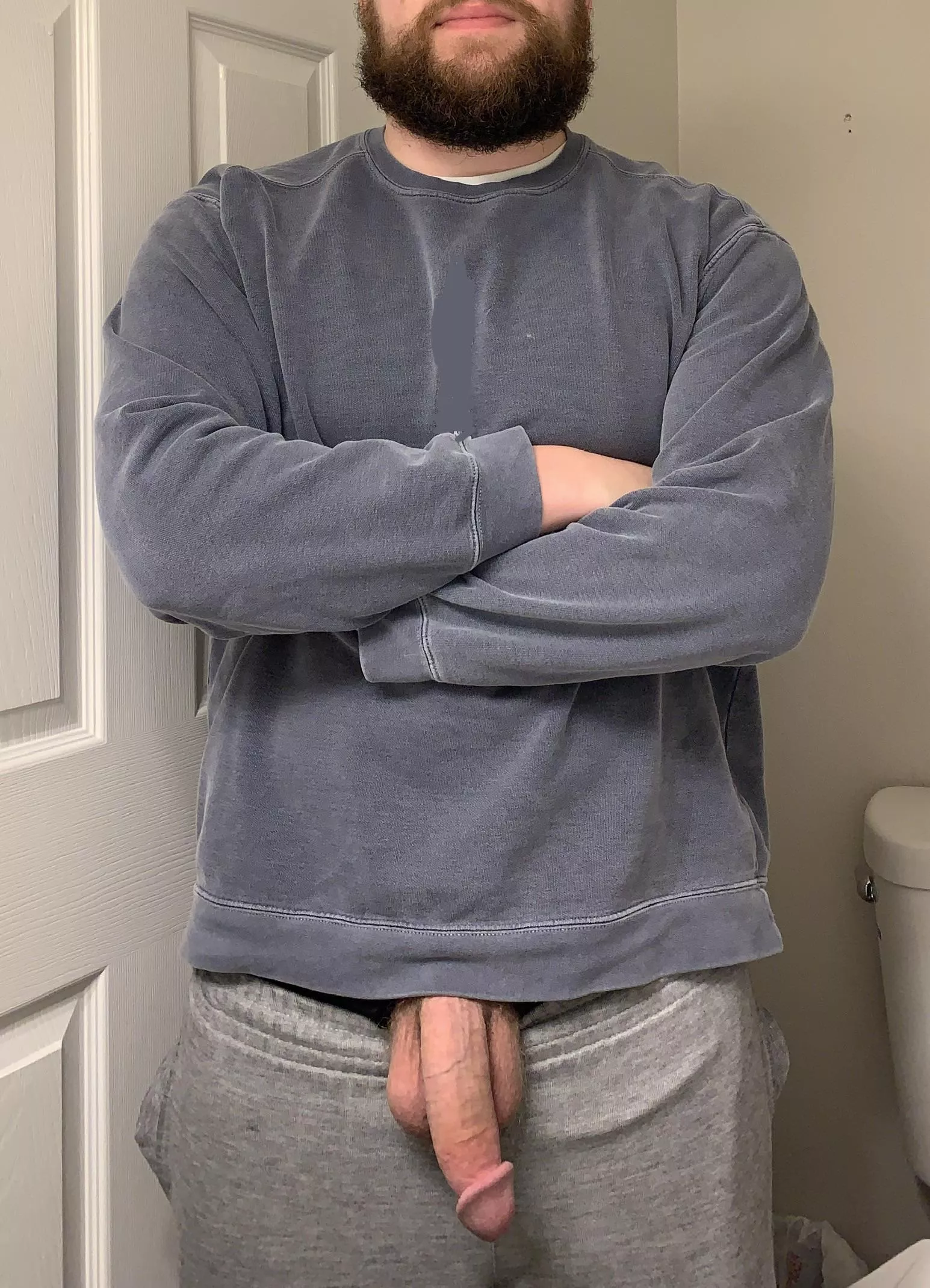 Can comfy also be sexy? Let me know if you think so! [35]