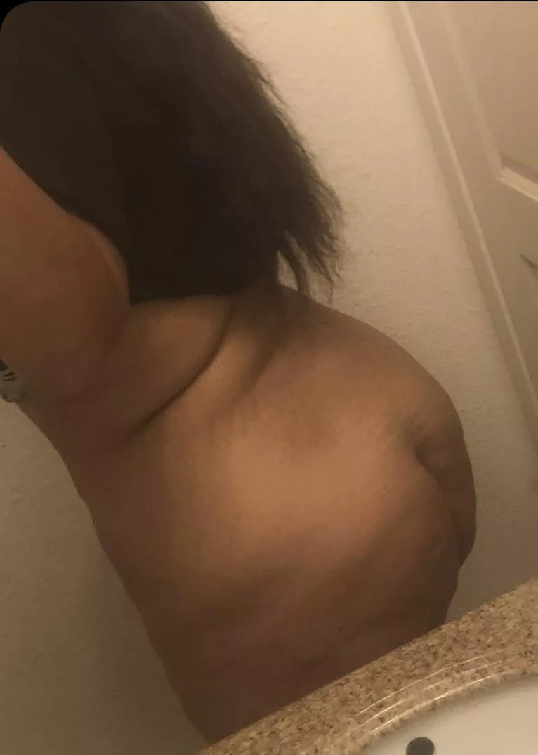 Can I back it up on you? 🍑😋💦