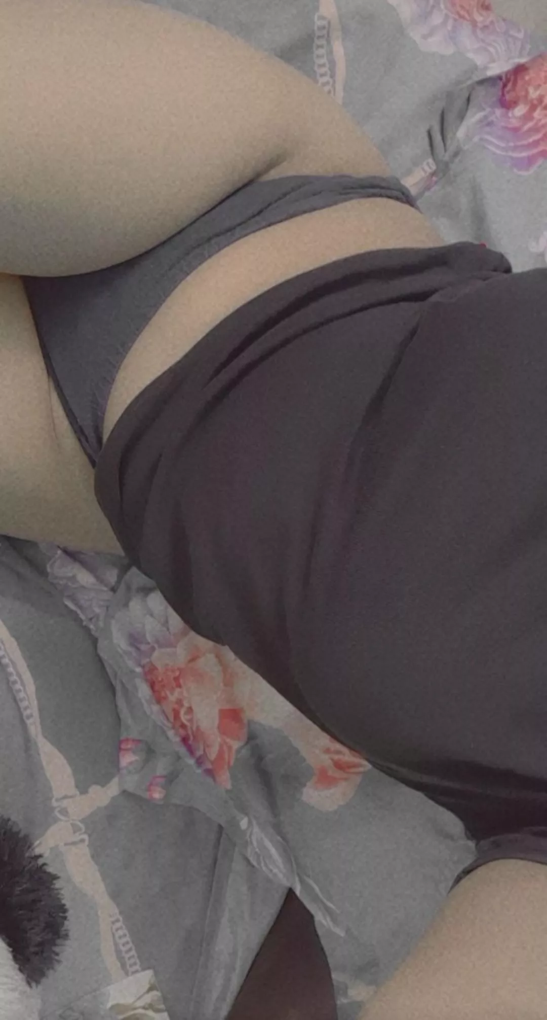 can I be your body pillow 👉👈