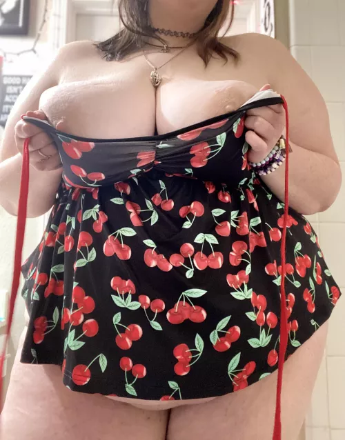 can i be your cherry pie? 👅