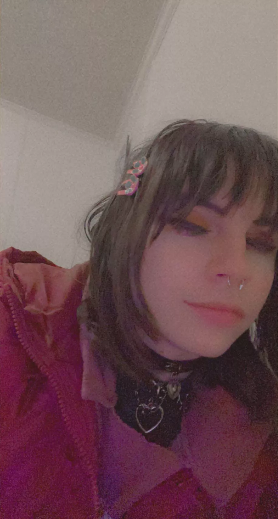 Can I be your cute girly alt gf? 🖤🥺