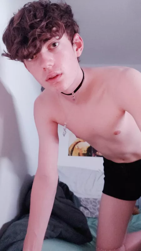 can i be your little fucktoy??? 🥰