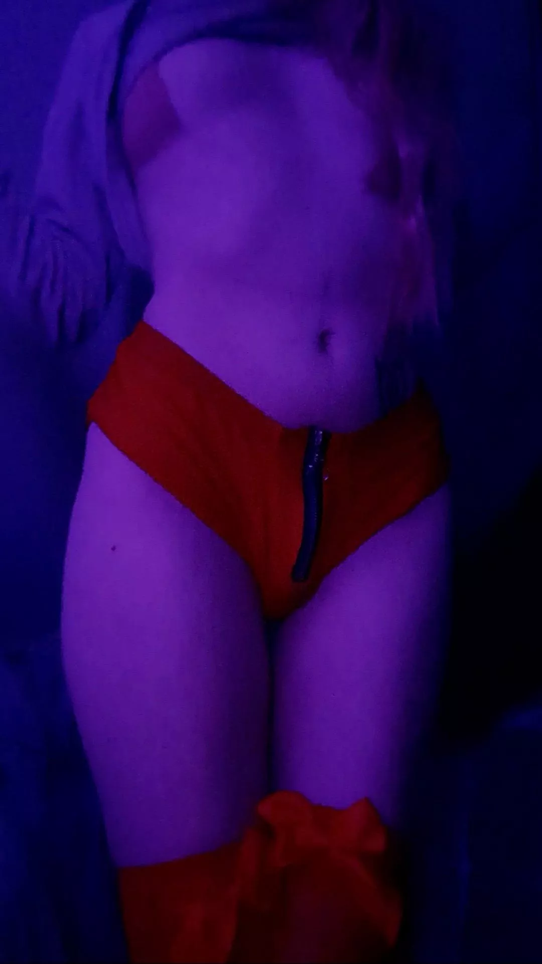 Can I be your trans femboy valentine? 💝