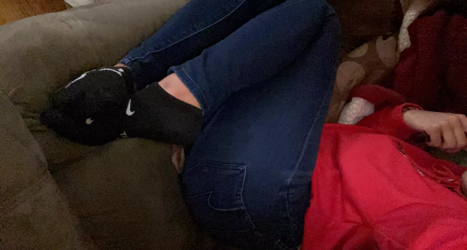 Can I get any upvotes fully clothed? Day 6 in the nikes 🤤