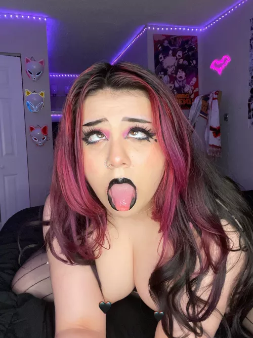 Can I have your load daddy? 🥺