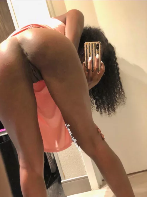 can i show you guys selfies like this more often? 19F
