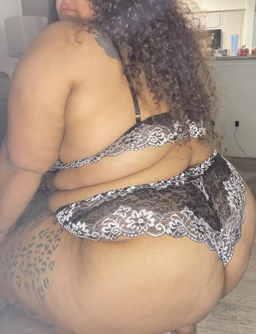 Can I sit on your face ? ☺️